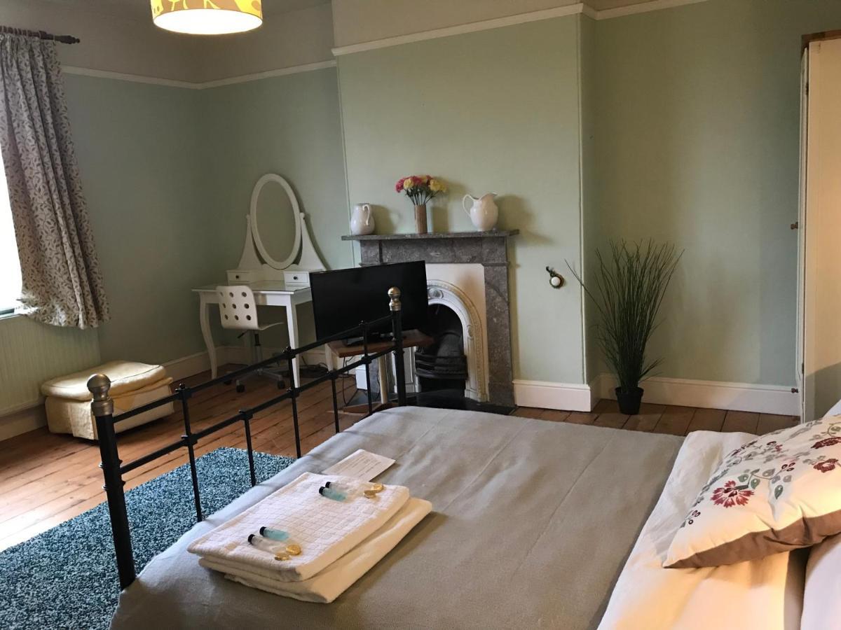 The Hollies Bed & Breakfast South Kilworth Bagian luar foto